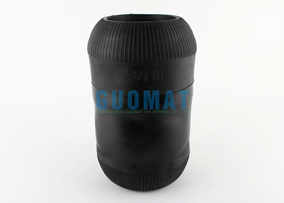 L'accesso all'aeroporto è consentito solo se l'aeroporto è situato in un'area di accesso riservata.