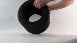 Sostituzione molla pneumatica industriale GUOMAT per Yokohama S-500-4