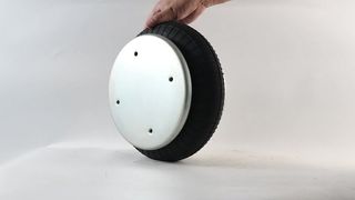 Sostituzione della molla pneumatica Firestone W01-358-7103